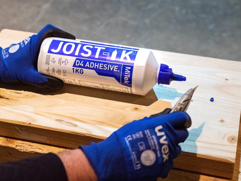 D4 Adhesive JOISTIK Flooring Adhesive MITek UK & Ireland